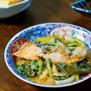 さわらと新玉ねぎのみそしょうが蒸し【和食・副菜】